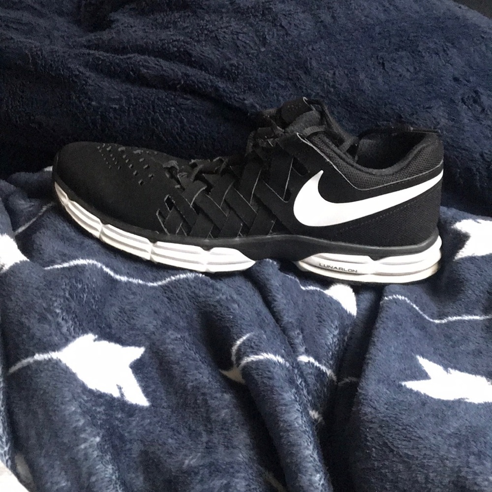 Nike lunar finger trap size 12